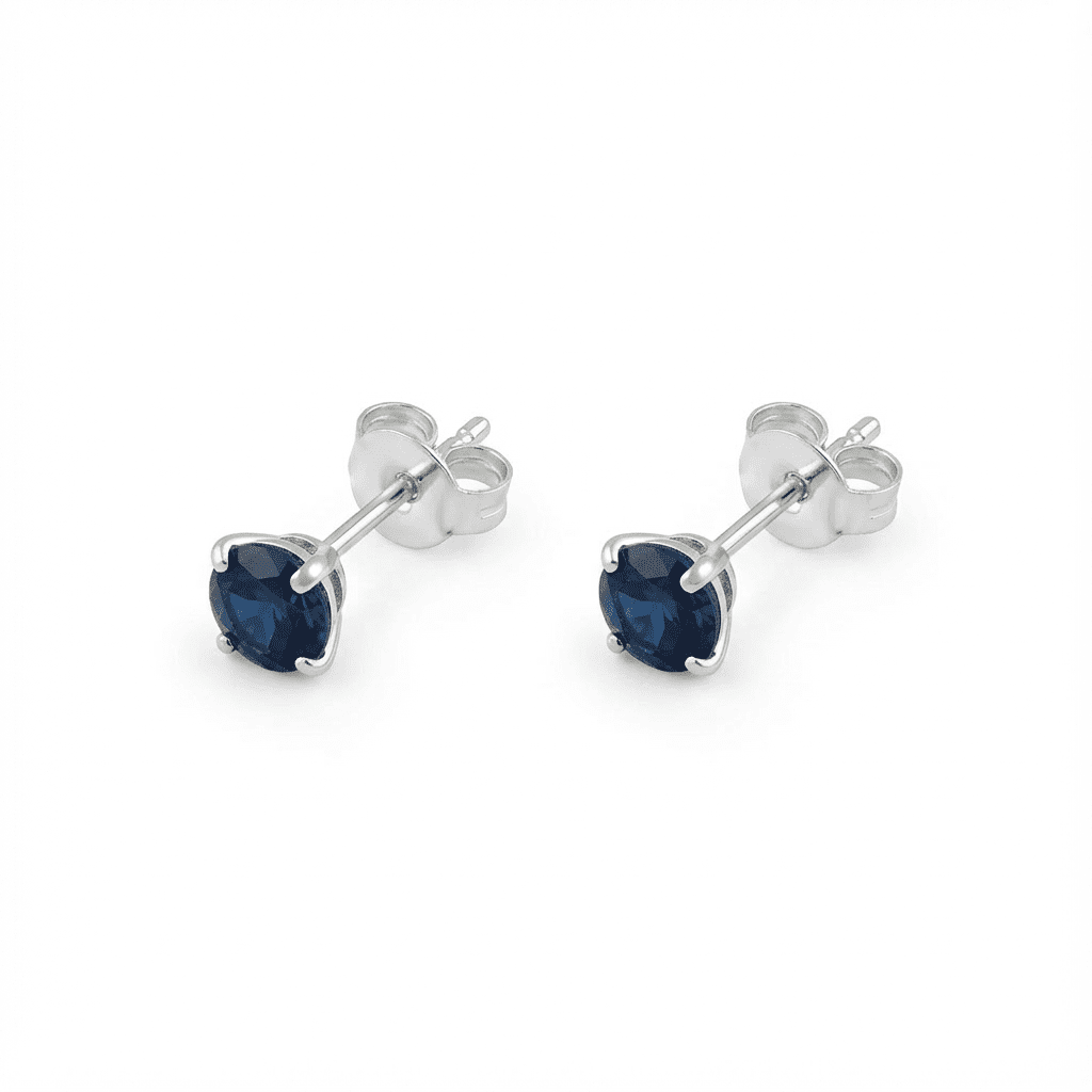 Luméa Solitaire Stud Earrings - 925 Sterling Silver - Earrings - Silvora
