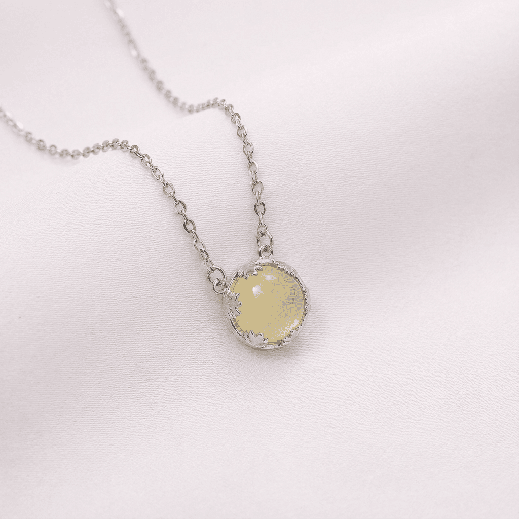 Sheen Necklace - Necklaces - silvoraeg