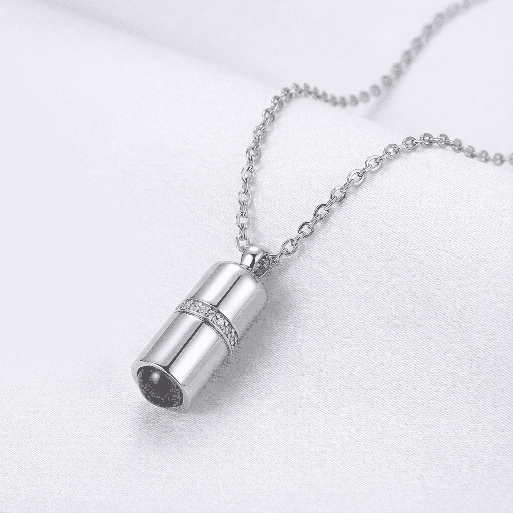 Unsaid Necklace - Necklaces - silvoraeg