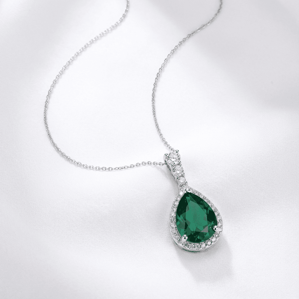 Verdea Teardrop Pendant Necklace - Necklaces - silvoraeg